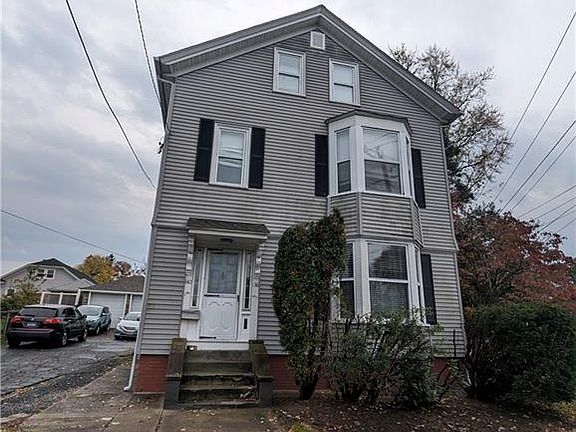 2nd image of 138-140 Waite Ave