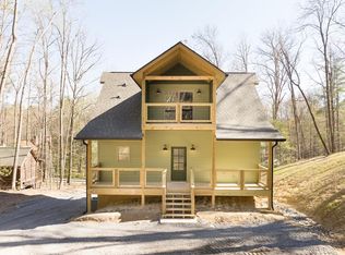 2169 Newt Huff Ln, Sevierville, TN 37862