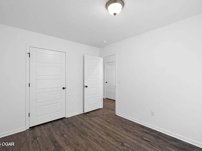 609 Short Leaf Ln — Photo 13