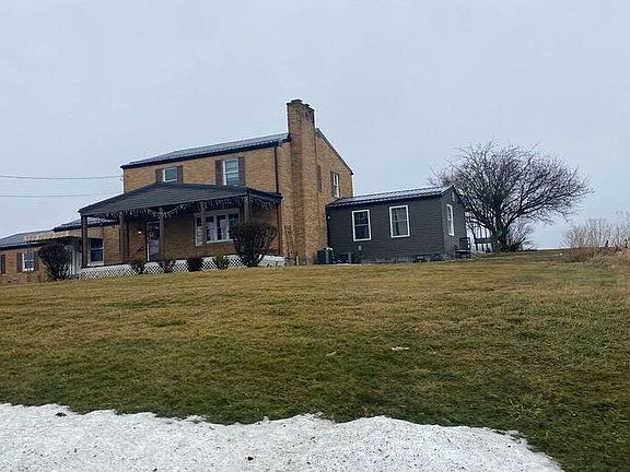 3rd image of 637 Stone Church Rd