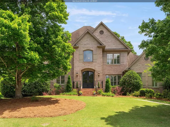 7059 Lake Run Dr, Vestavia, AL 35242