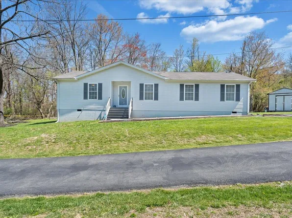 792 W Rock Rd, Radford, VA 24141