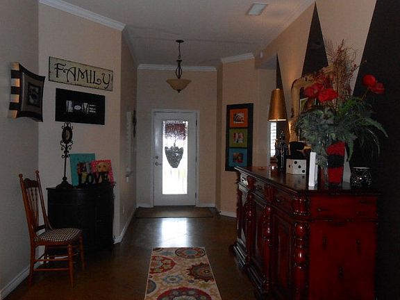 2nd image of 7412 Gravensteen Ave