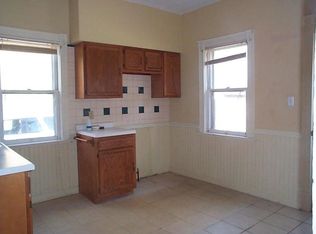 1714 24th St, Two Rivers, WI 54241