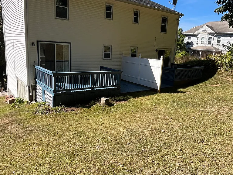 140 New Haven Ave #B — Photo 18