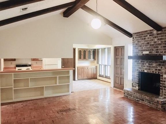 3rd image of 13018 El Marro St
