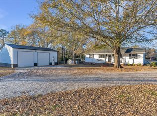 4105 Six & Twenty Rd, Williamston, SC 29697