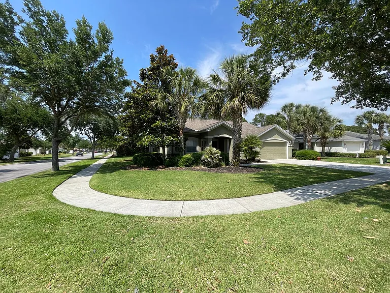 106 Middleburg Dr — Photo 2