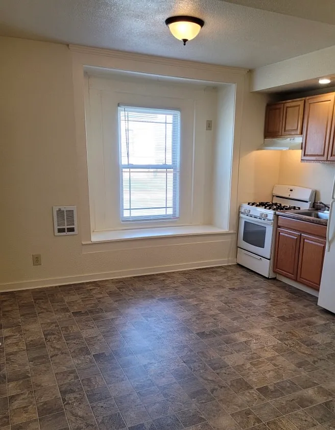 245 Grape St #1A photo 1
