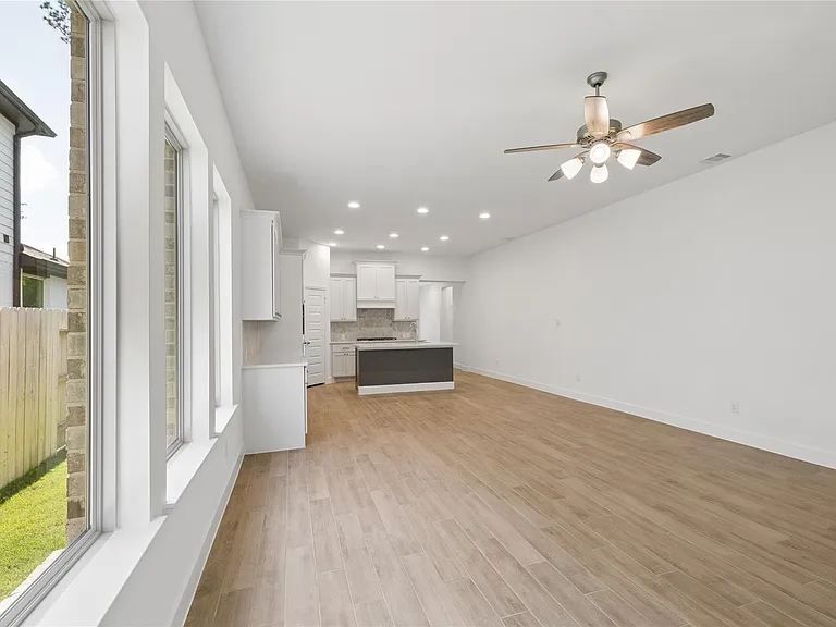 29934 Stony Forest Dr — Photo 6