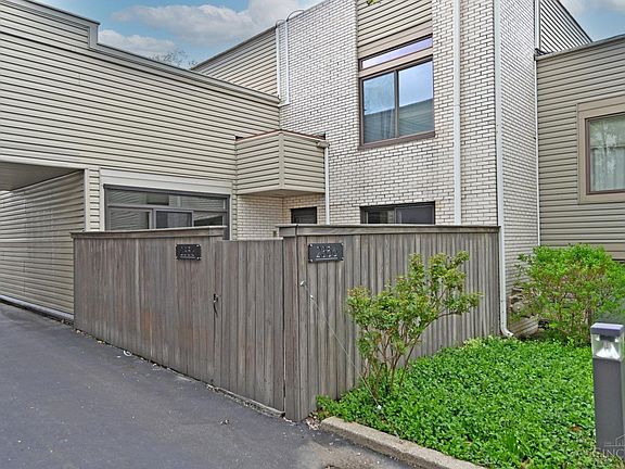 2nd image of 2356 Dana Ave