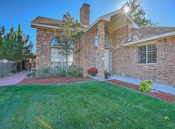 5th image of 4500 Yucca Hills Ct NW