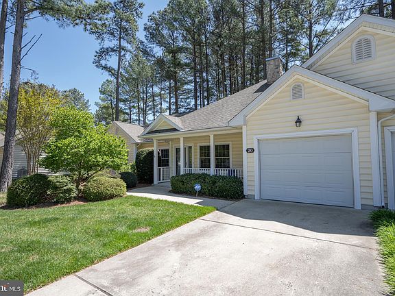 2nd image of 20 Dewberry Dr #102