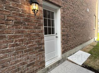 80 Woolacott Ln, Clarington, ON L1C 7H1