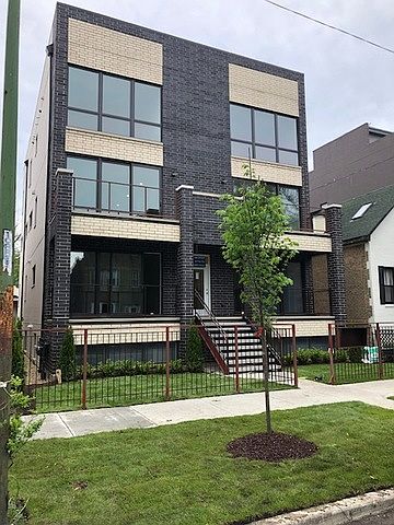 1st image of 2448 W Thomas St Unit 3E