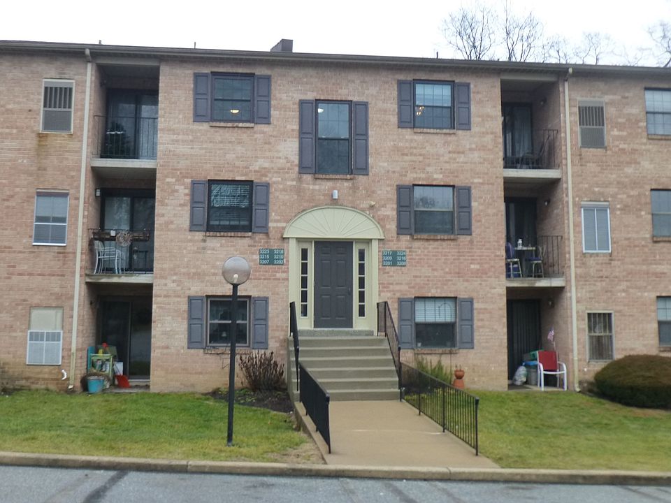 1st image of 3207 Valley Dr