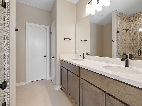 4th image of 3811 Westway Ct