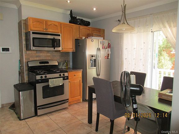 3rd image of 67-43 79th Street