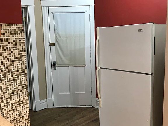 3rd image of 2108 Portis Ave #1A