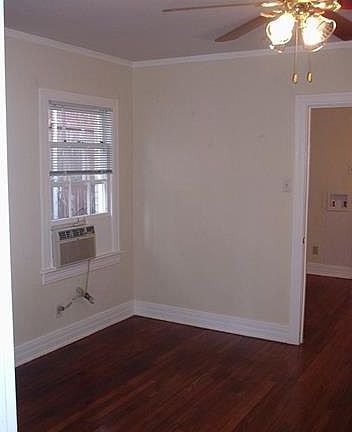 4th image of 5110 Manett St
