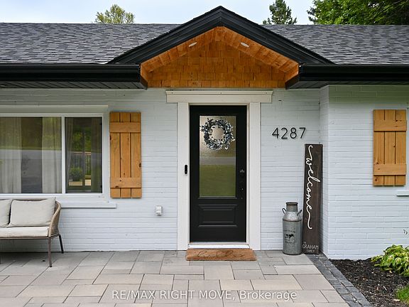 3rd image of 4287 Huronia Rd