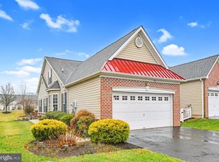 215 Dorchester Dr, Sellersville, PA 18960