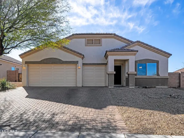 217 W Andrew Potter St, Vail, AZ 85641