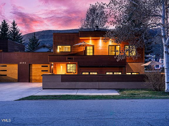 3rd image of 193 Deer Blvd #B