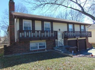 2104 N Antioch St, Clinton, MO 64735