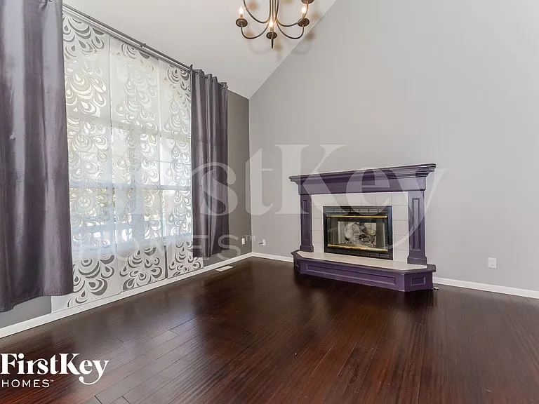 700 Canter St — Photo 3