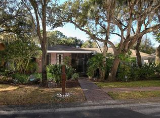 808 Hampton Wood Ct, Sarasota, FL 34232