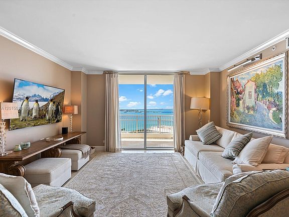 3rd image of 701 Brickell Key Blvd APT 2511