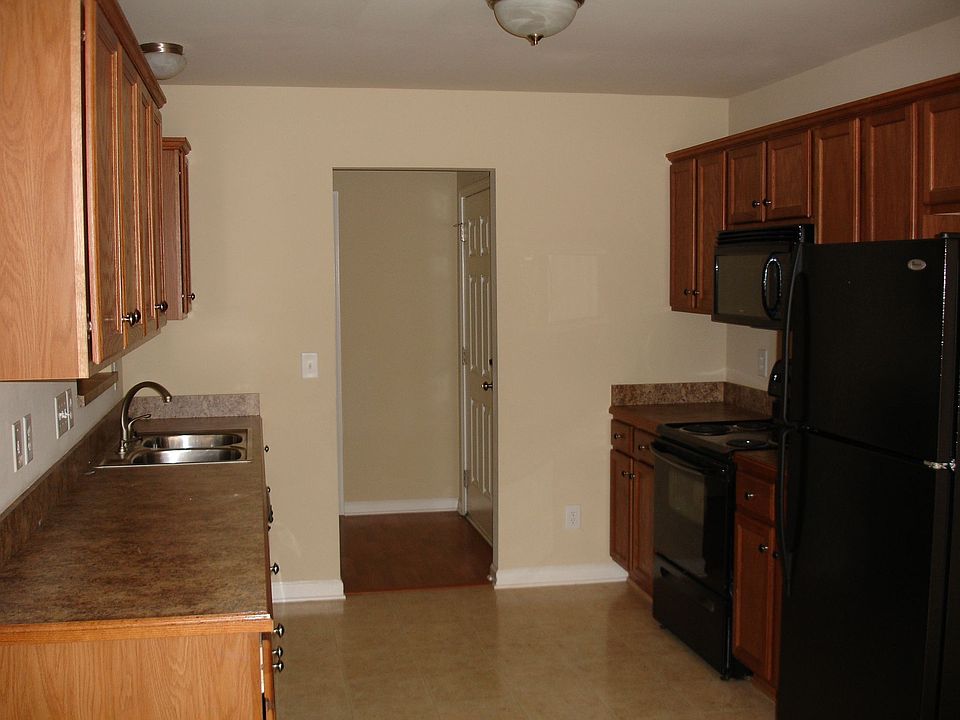 1st image of 3601 Sherbourne Ln