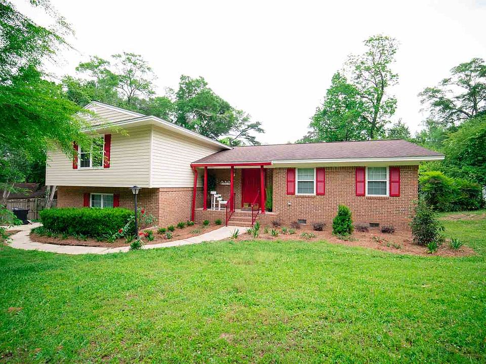 1st image of 3765 Suffolk Dr