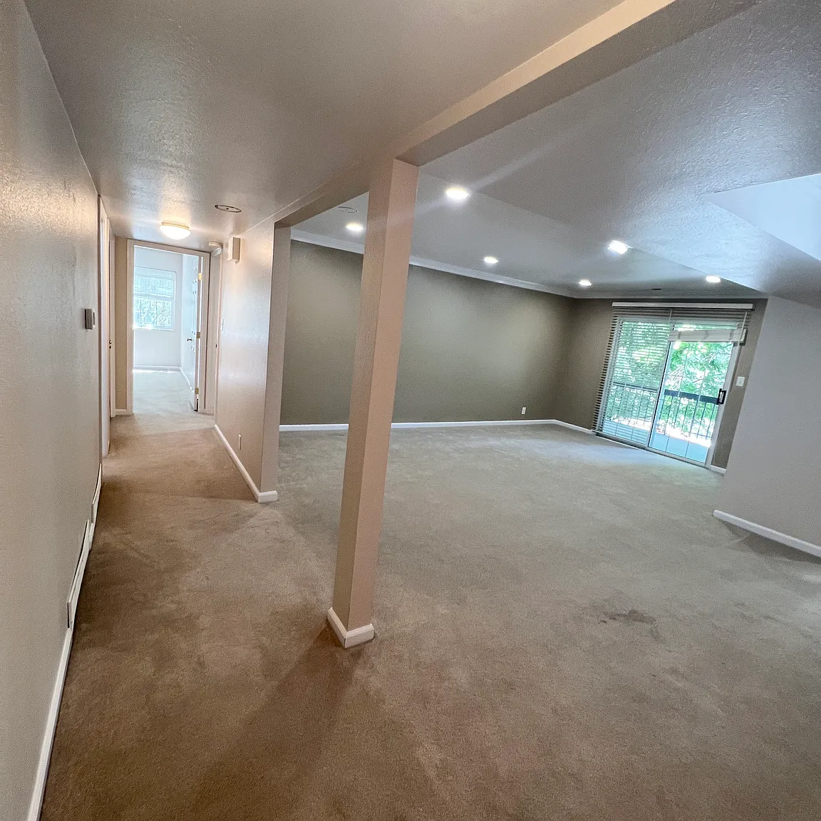 3 bed, 1320 sqft, $1,895 — Photo 2
