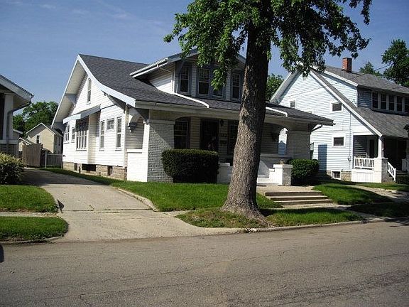 5th image of 322 Edgewood Dr