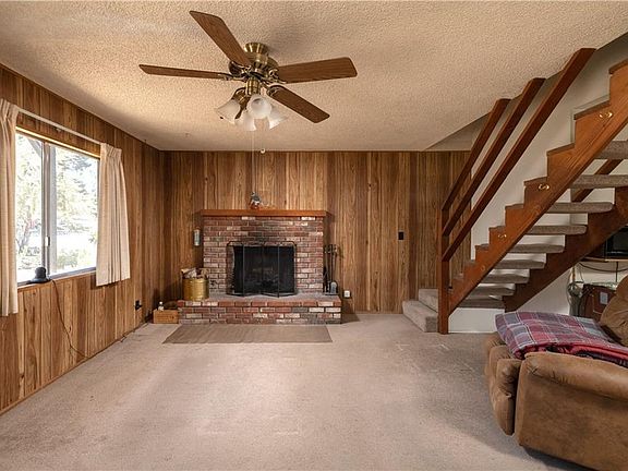 3rd image of 236 Whipple Dr