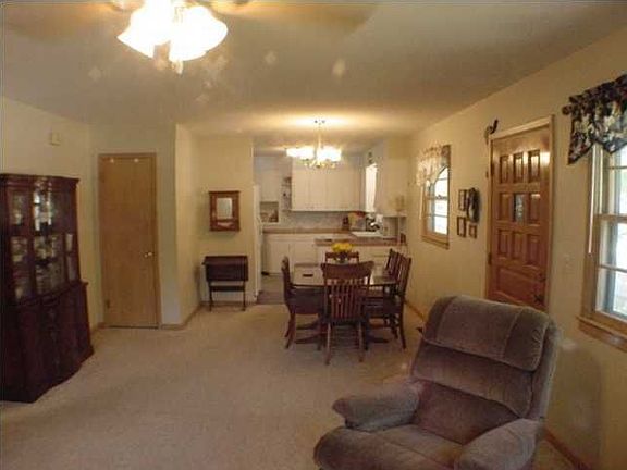 5th image of 2315 Ivy Ave
