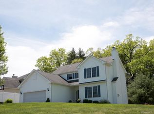 58 Meadow Brook Rd, Brookfield, CT 06804