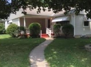 513 Van Tress Dr, Fairborn, OH 45324
