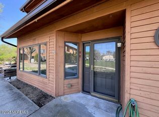 98 Northrup Dr #153, Brick, NJ 08724