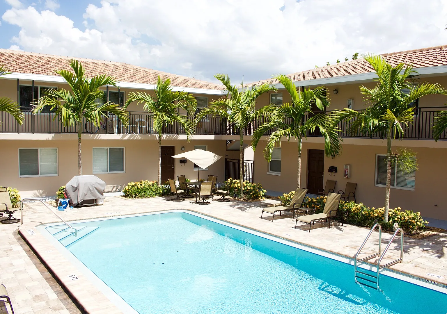 ** Pet Friendly ** - Moorings - Close To Beach - Water Included**Annual Rental** — Photo 3
