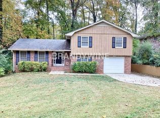 546 Hammett Dr, Decatur, GA 30032