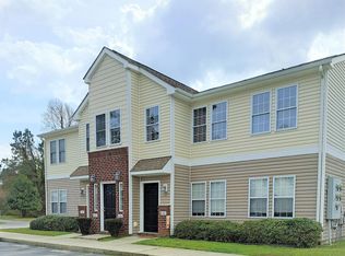 4513 Country Club Rd Unit B202, Morehead City, NC 28557