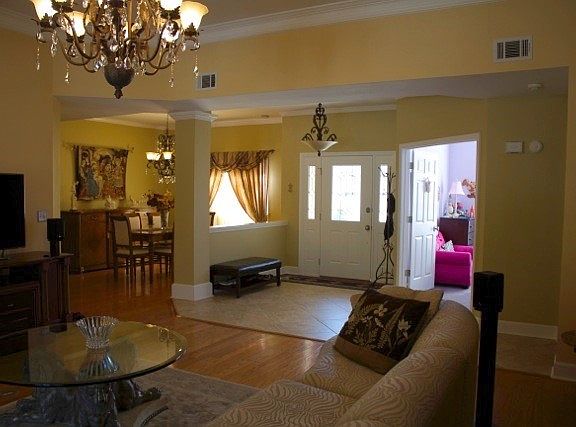 3rd image of 625 Kilcullen Dr