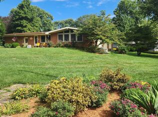 2263 E Shawnee Dr, Vincennes, IN 47591