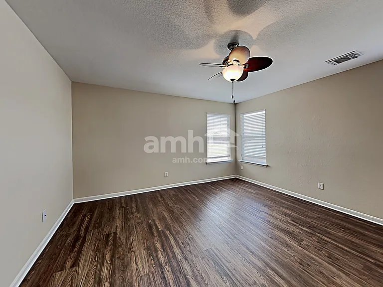 3846 Clobourne Crossing Ln — Photo 13
