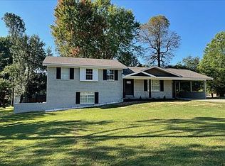 706 W 4th St, Imboden, AR 72434