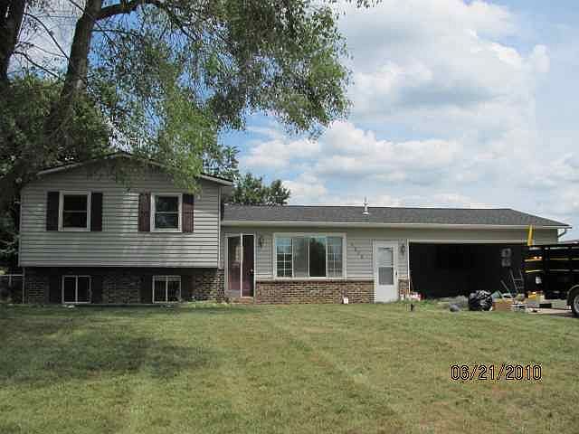 1st image of 6080 Meadowbreeze St
