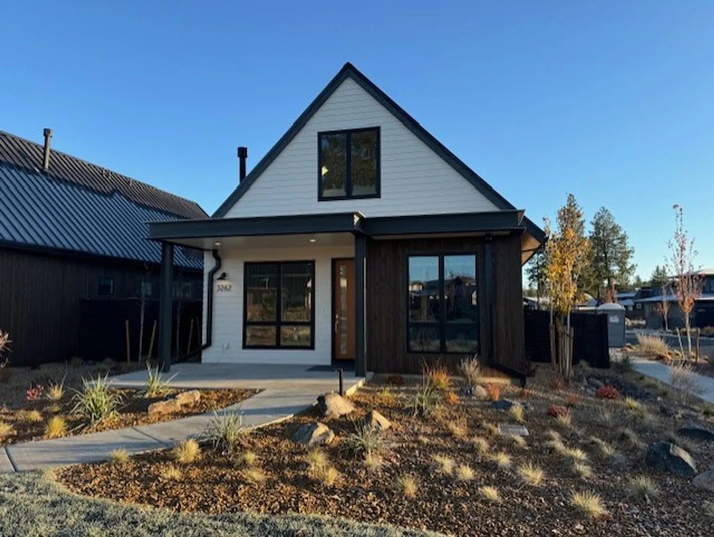 Cottage in Discovery West — Photo 1